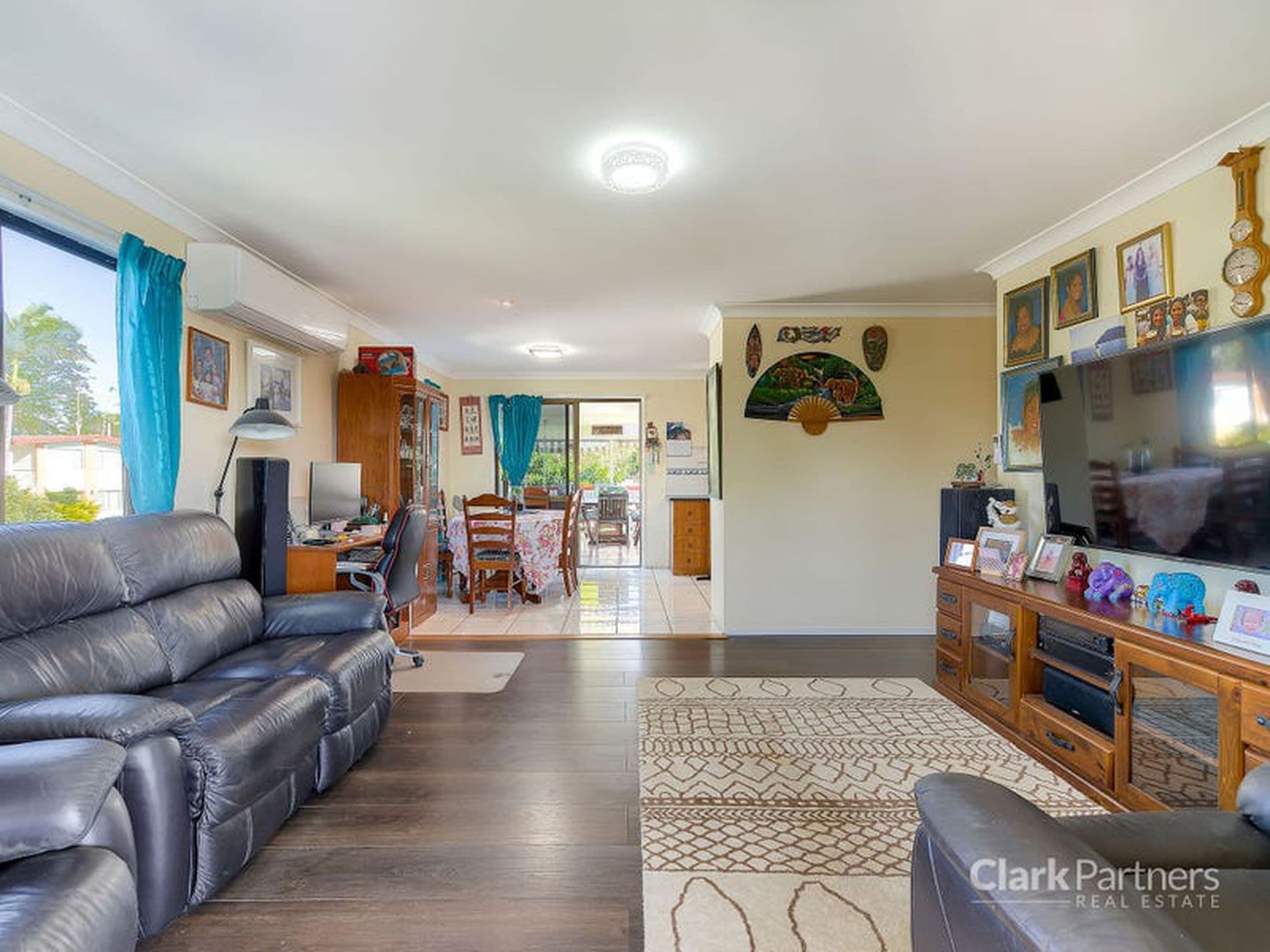 61 Peter Street, Strathpine, QLD, Strathpine - Thumbnail 2