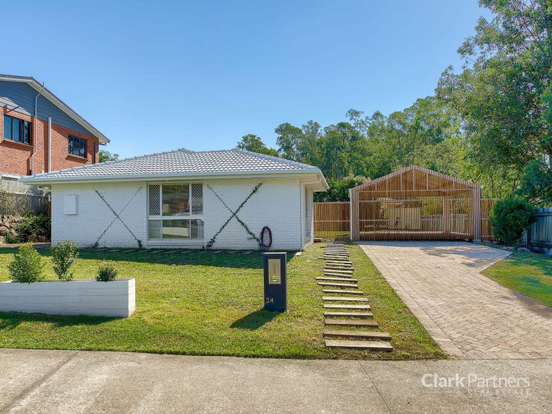 24 Albany Forest Drive, Albany Creek, QLD, Albany Creek - Thumbnail 4