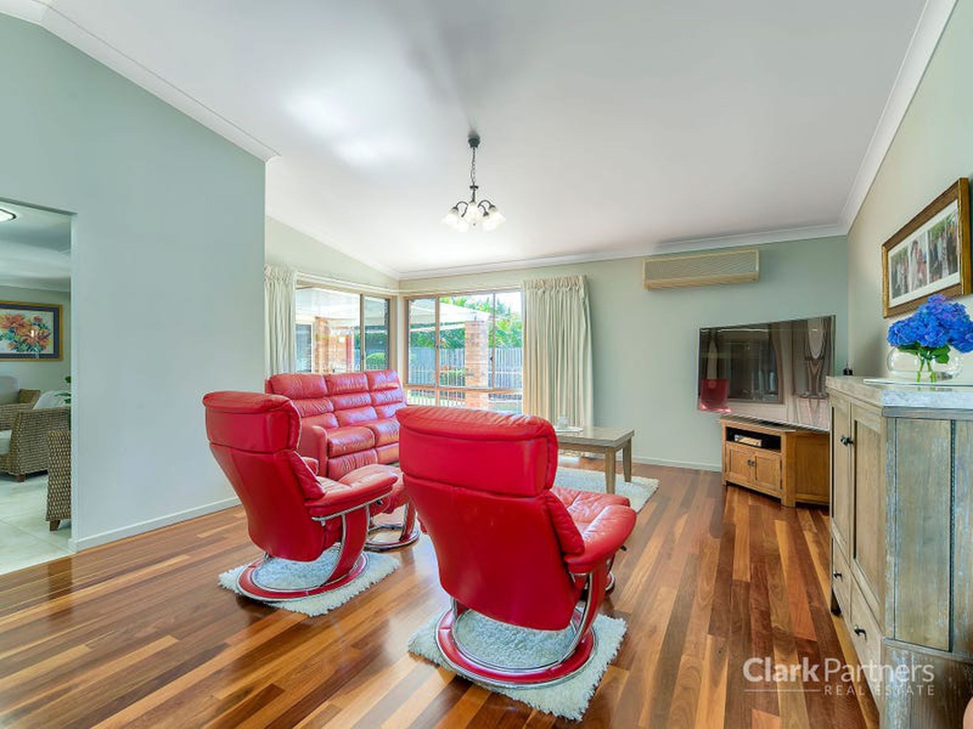 22 Burgundy Street, Carseldine, QLD, Carseldine - Thumbnail 5