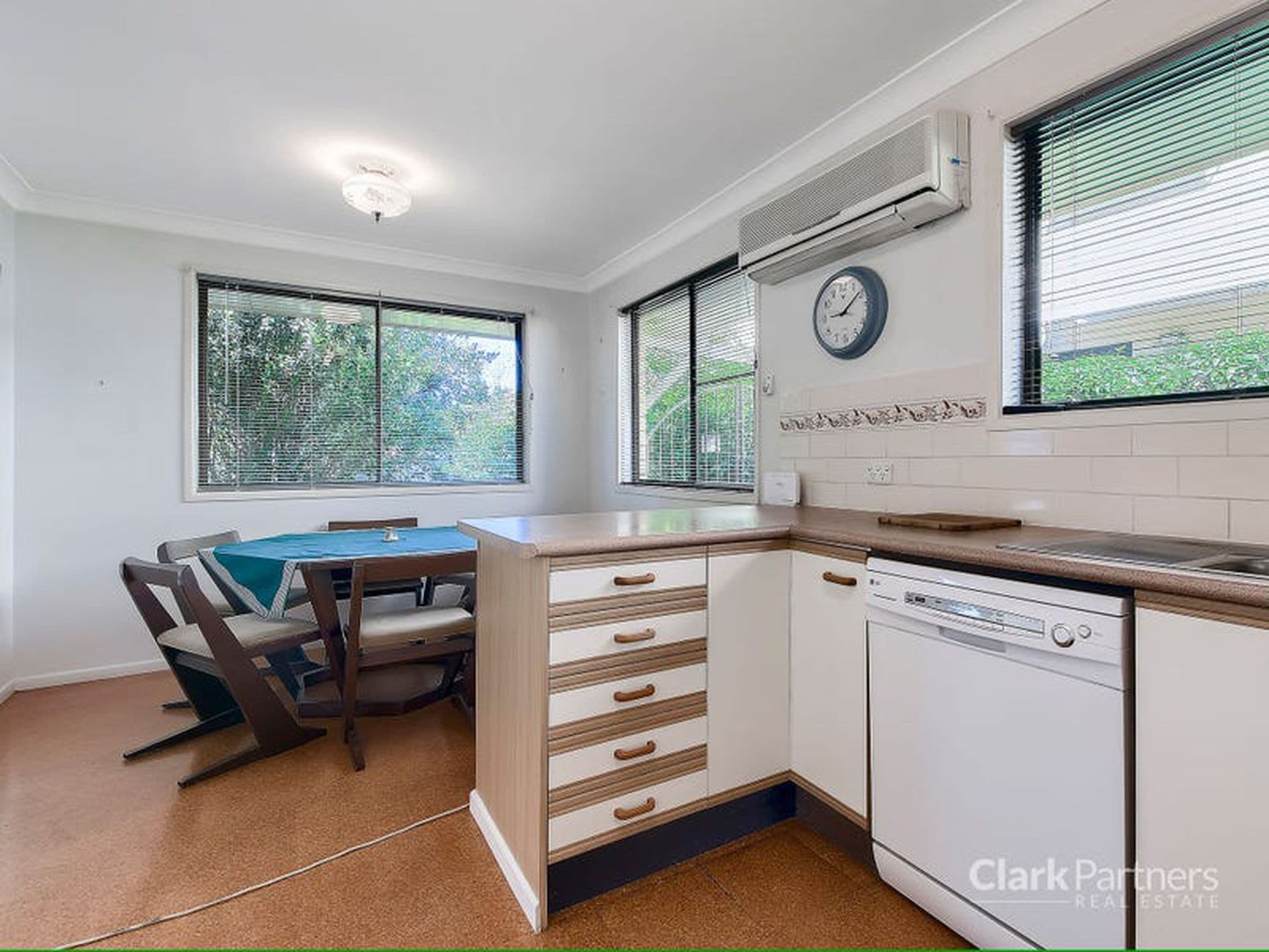 1544 Anzac Avenue, Kallangur, QLD, Kallangur - Thumbnail 6