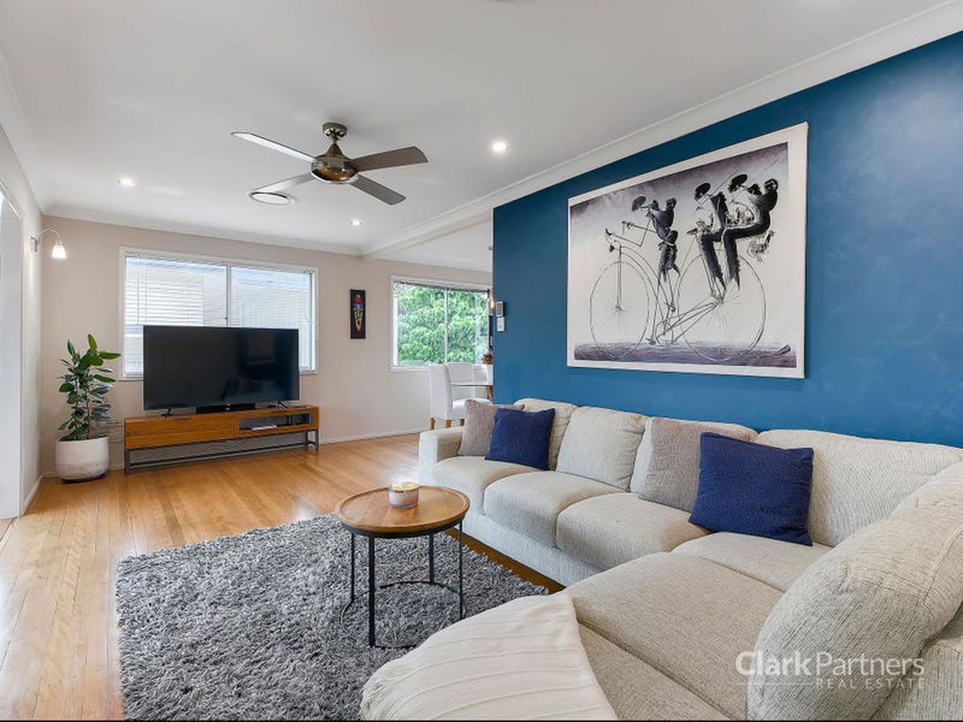 9 Dobson Drive, Strathpine, QLD, Strathpine - Thumbnail 2