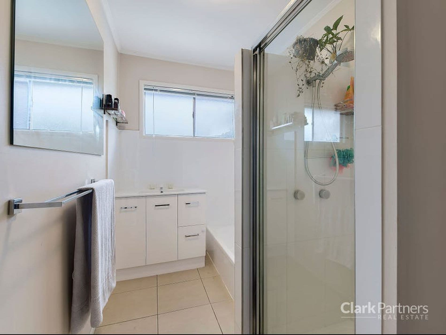 9 Dobson Drive, Strathpine, QLD, Strathpine - Thumbnail 6