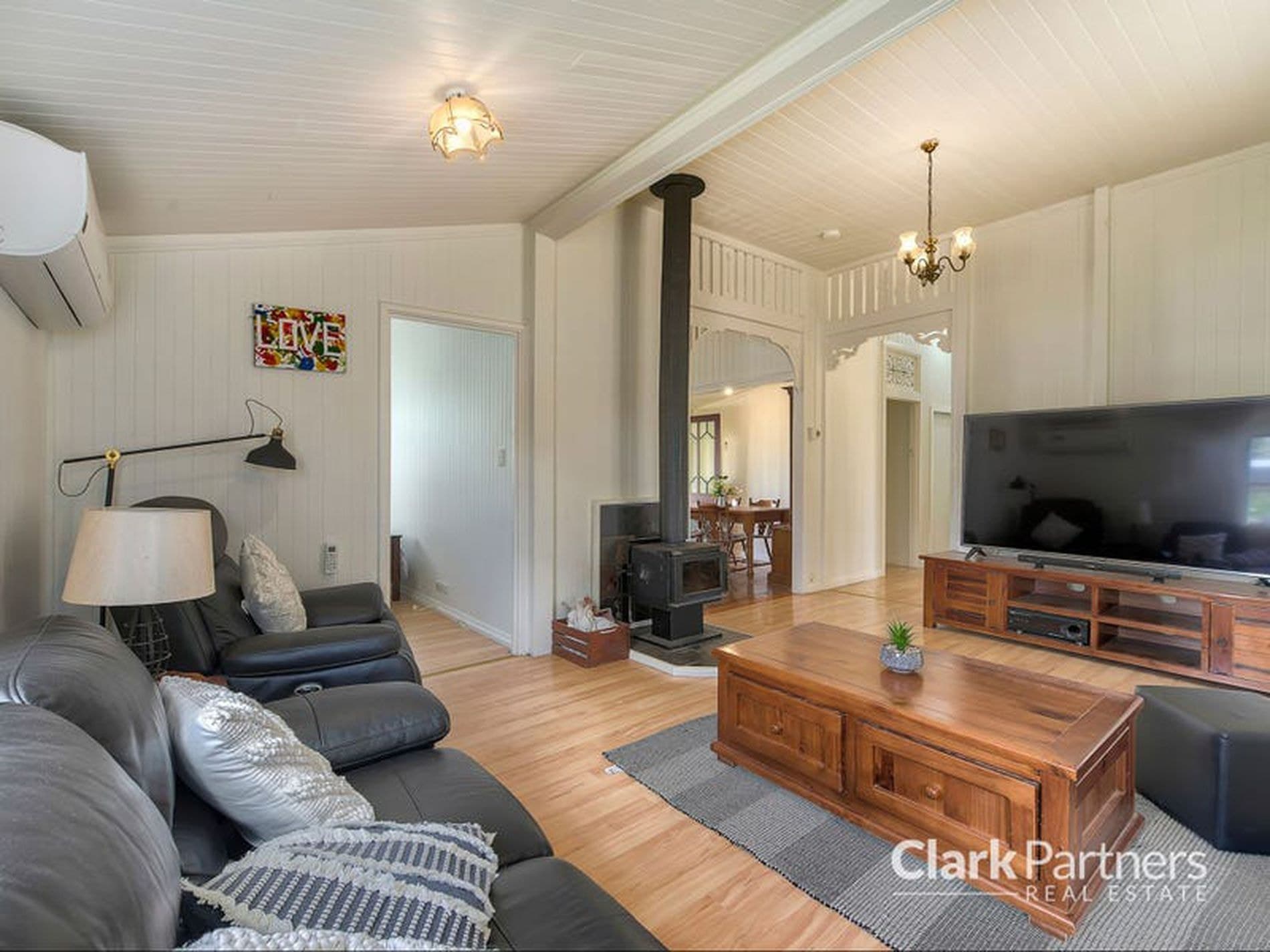 38 Duncan Street, Caboolture, QLD, Caboolture - Thumbnail 5