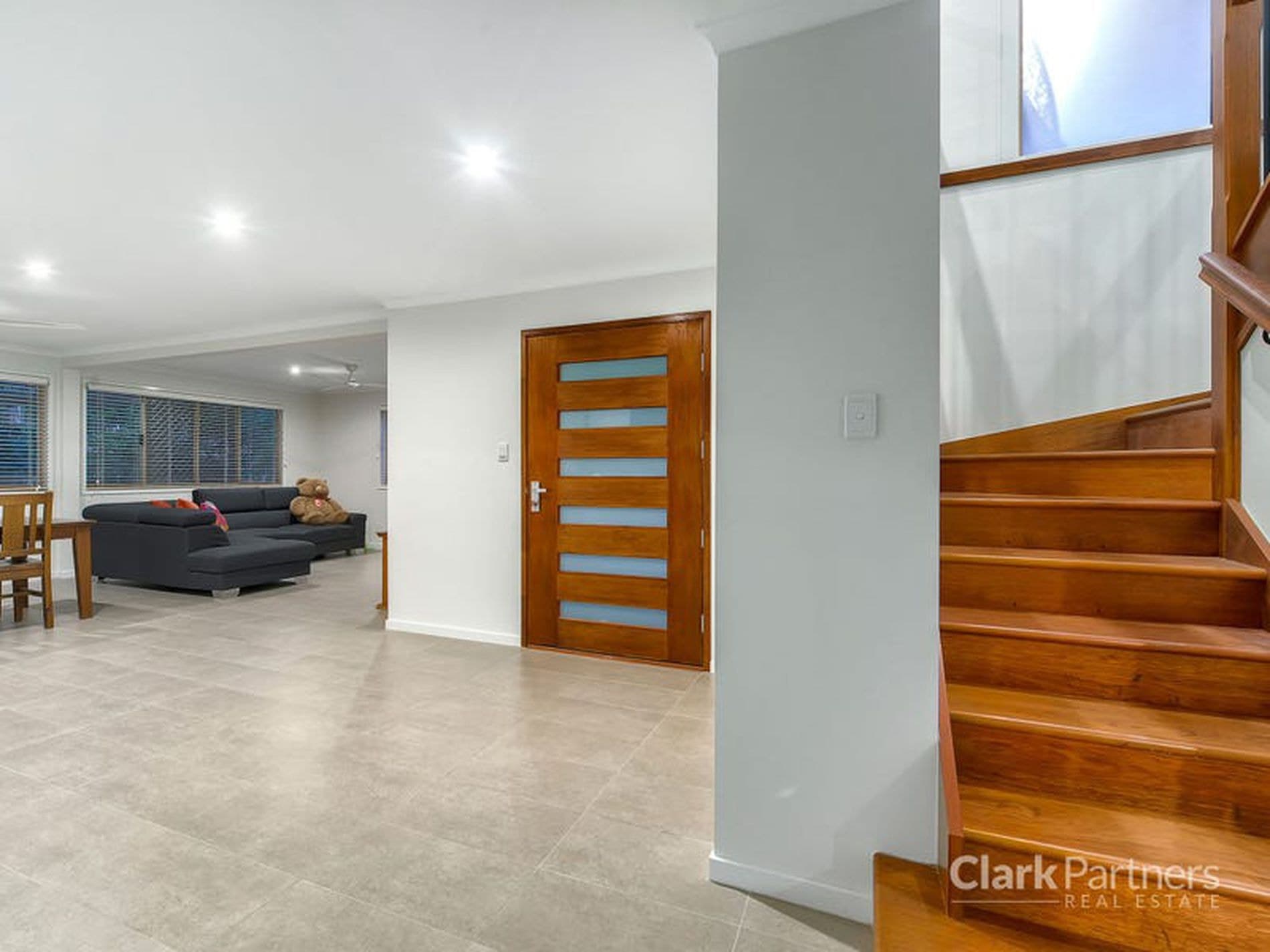 1 Marwood Court, Ferny Hills, QLD, Ferny Hills - Thumbnail 2