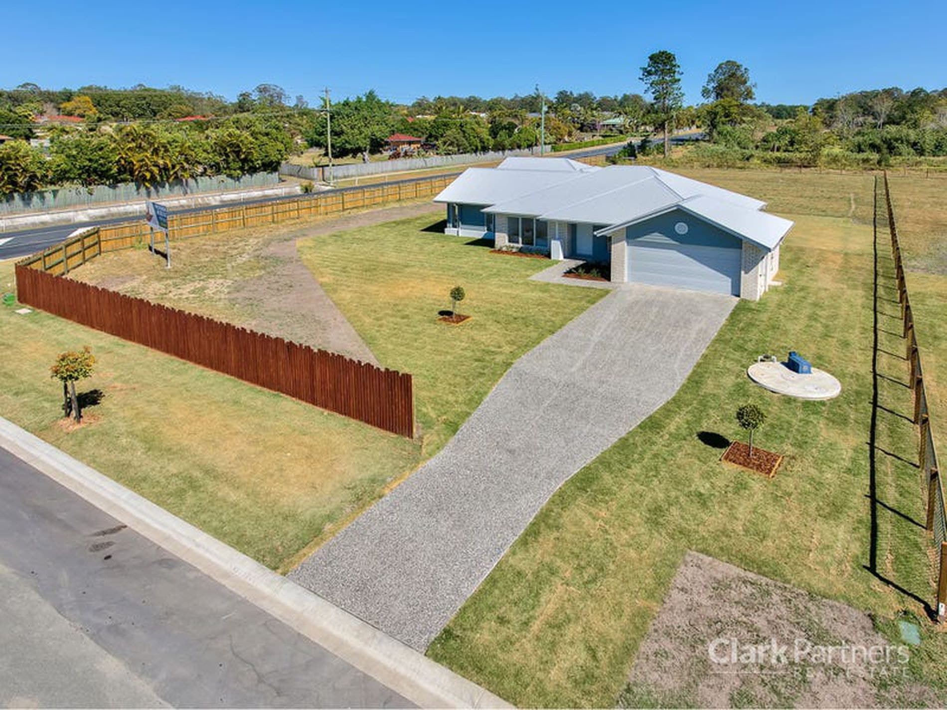 1 Limburg Avenue, Caboolture, QLD, Caboolture - Thumbnail 2