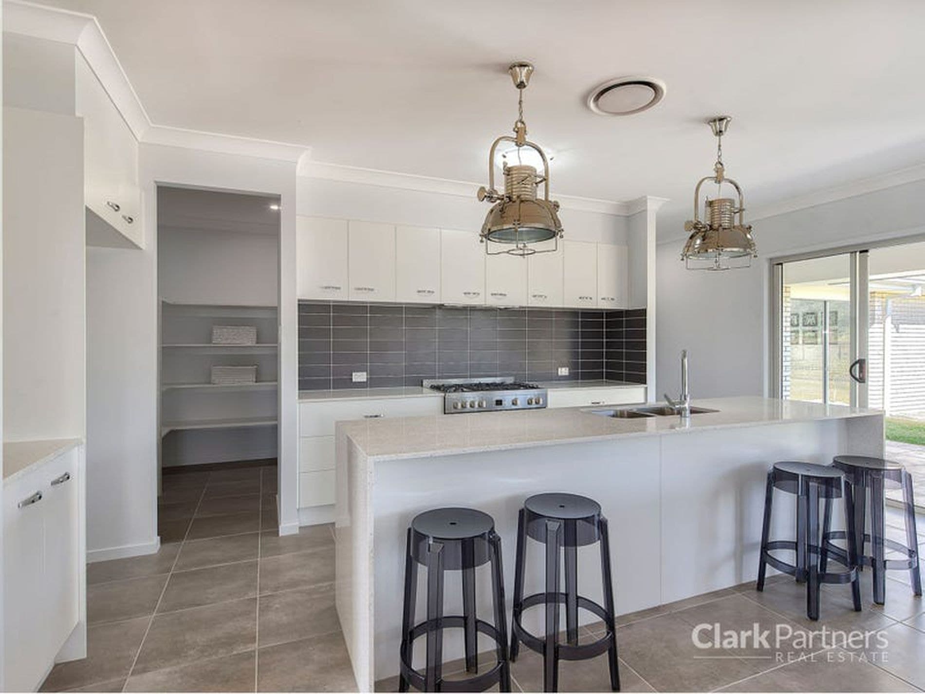1 Limburg Avenue, Caboolture, QLD, Caboolture - Thumbnail 5