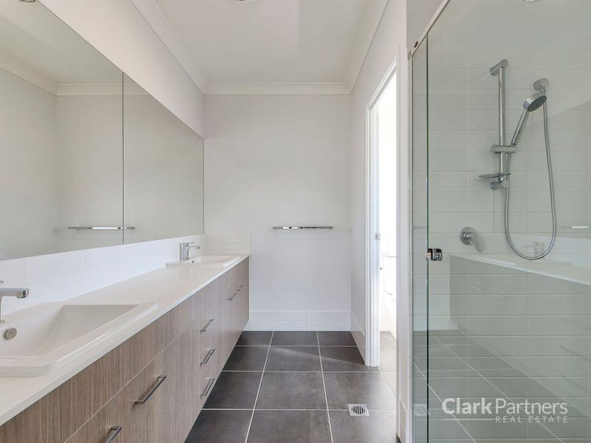 5 Limburg Avenue, Caboolture, QLD, Caboolture - Thumbnail 7
