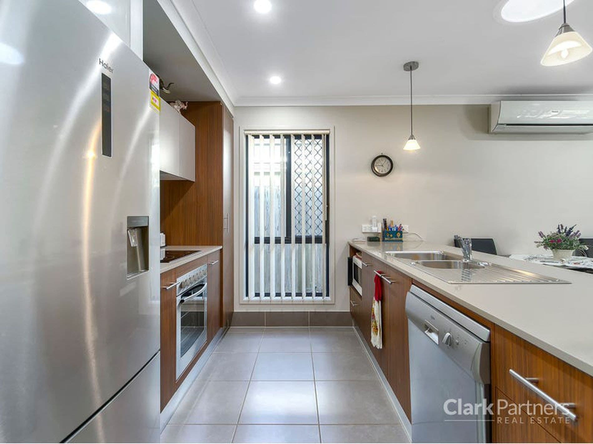 25 Cootharaba Crescent, Warner, QLD, Warner - Thumbnail 4