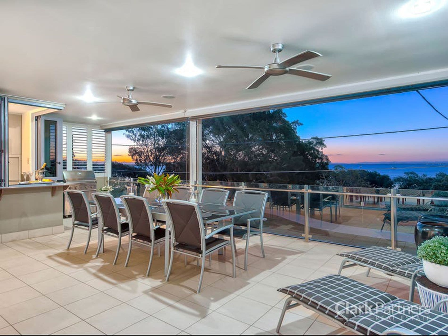 64 Oyster Point Esplanade, Scarborough, QLD, Scarborough - Thumbnail 7