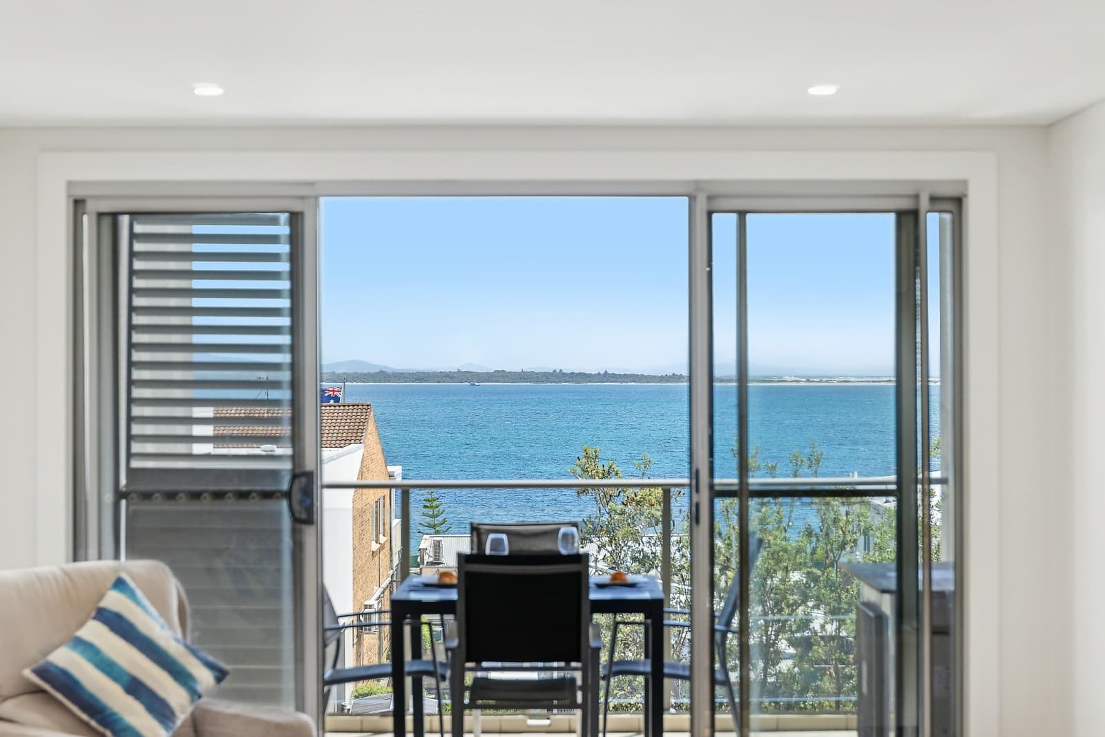 301/6 Bullecourt Street, Shoal Bay - Thumbnail 3