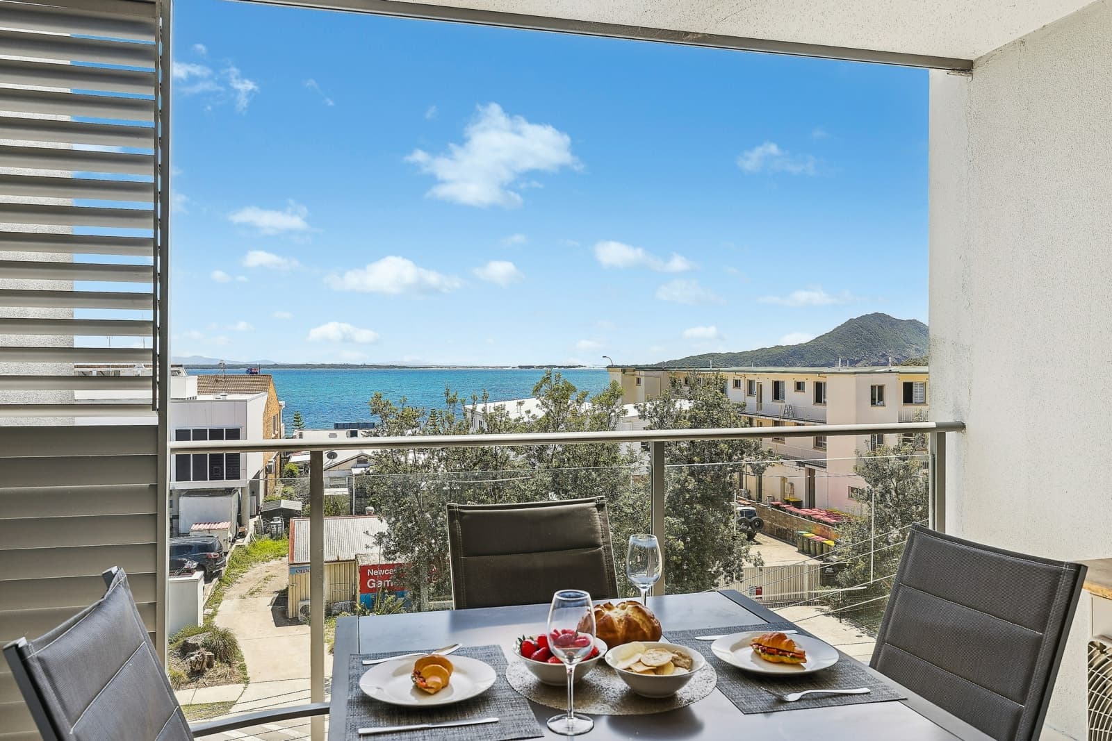 301/6 Bullecourt Street, Shoal Bay - Thumbnail 6