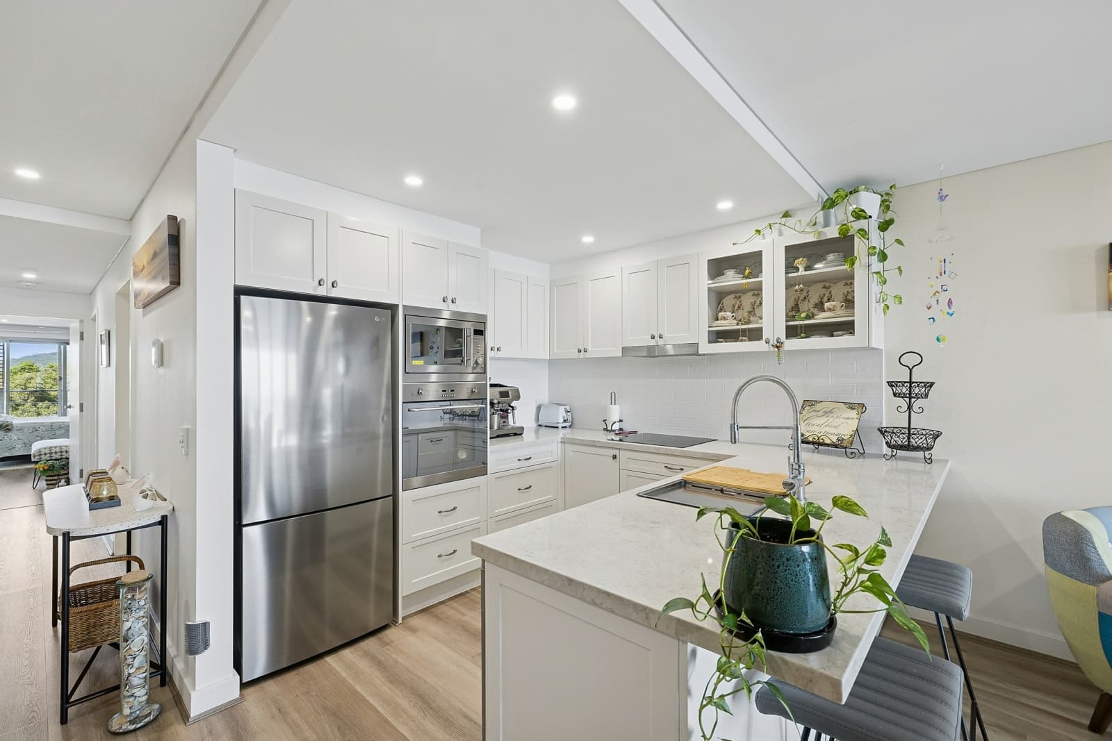 406/6 Bullecourt Street, Shoal Bay - Thumbnail 2