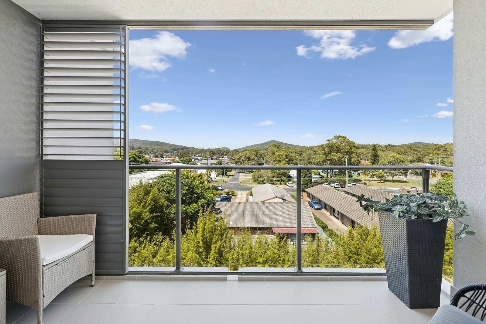 406/6 Bullecourt Street, Shoal Bay - Thumbnail 8