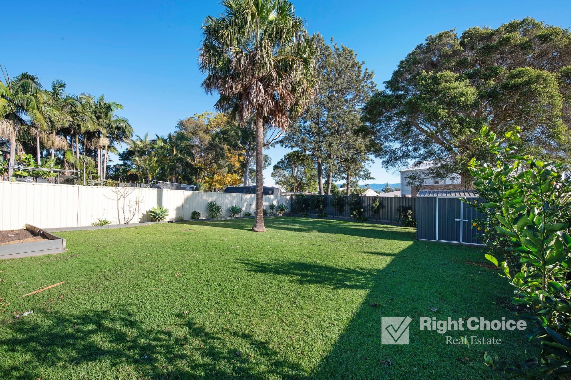 63 Lake Entrance Road, Oak Flats NSW, Oak Flats - Thumbnail 2