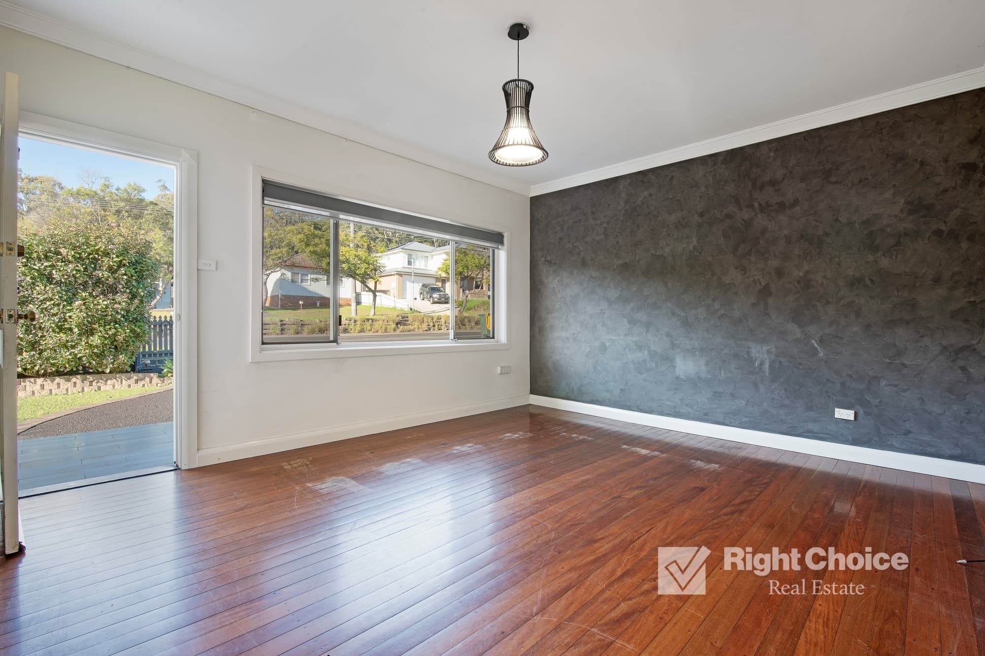 63 Lake Entrance Road, Oak Flats NSW, Oak Flats - Thumbnail 4