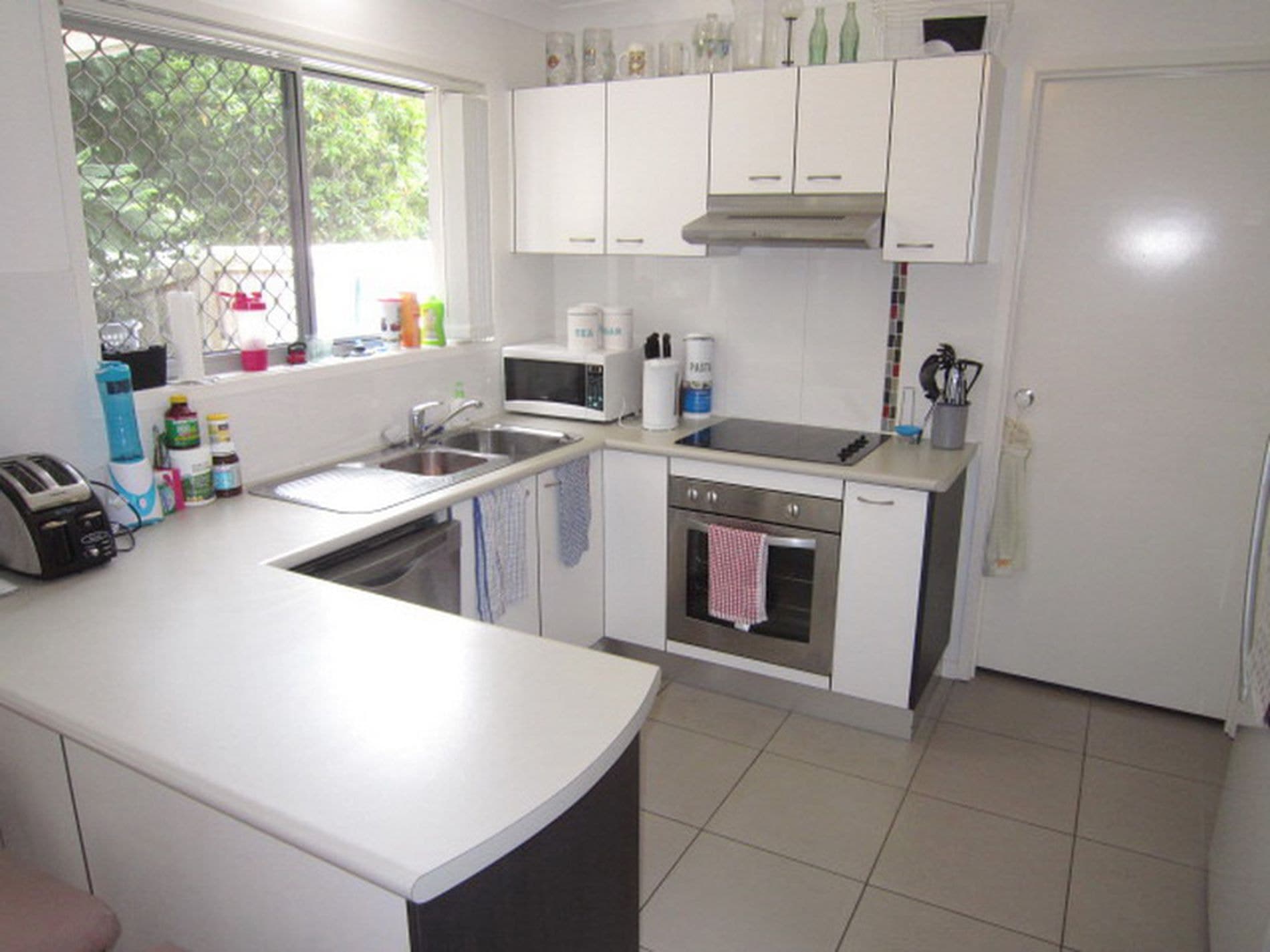 17 / 19 Russell St, Everton Park, QLD, Everton Park - Thumbnail 3