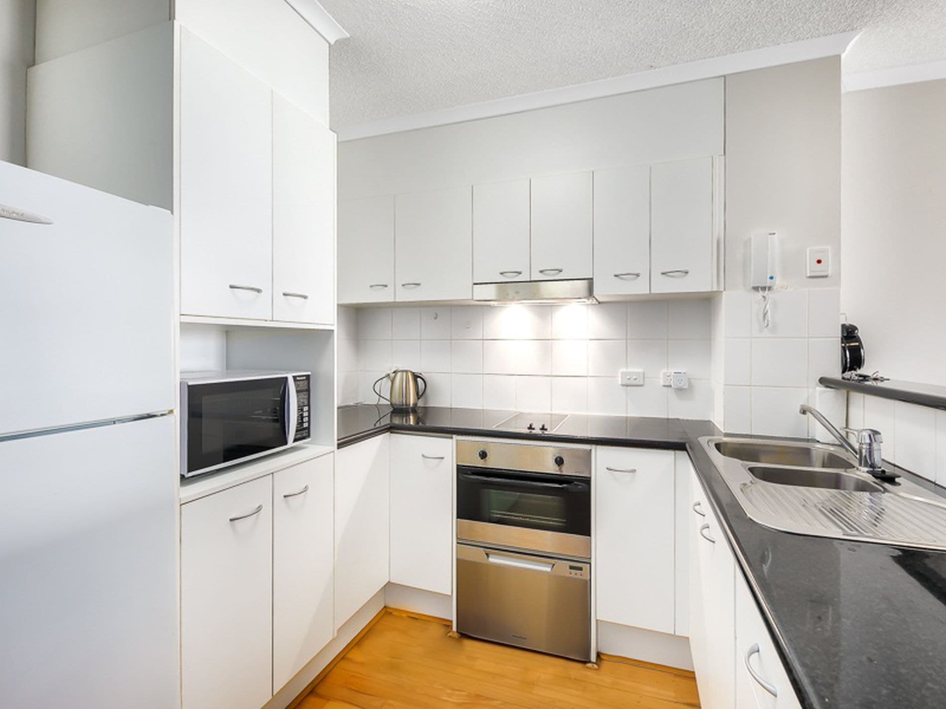 707 / 98 Bowen Street, Spring Hill, QLD, Spring Hill - Thumbnail 3