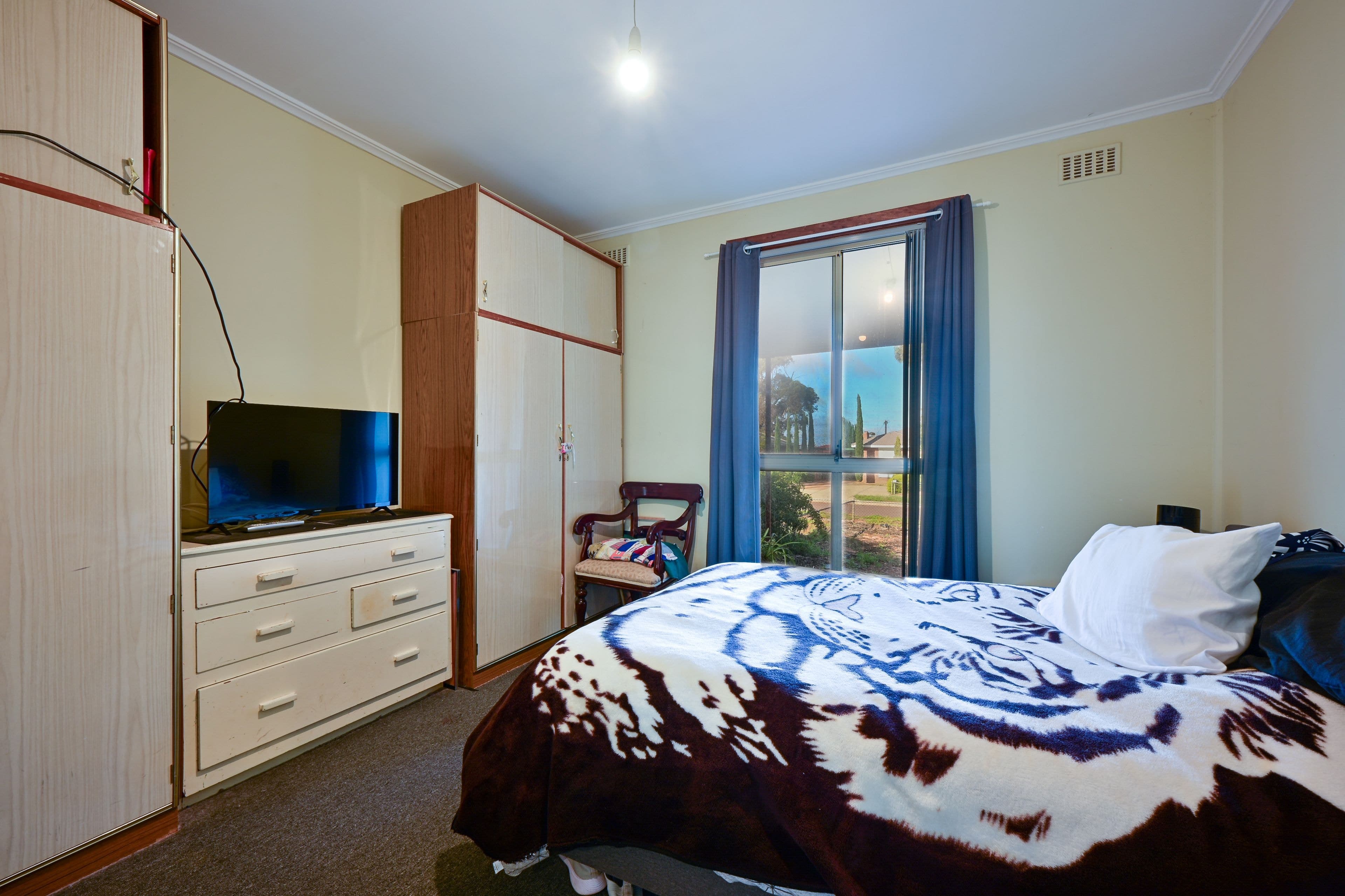 16 Lindsay Street, Whyalla Norrie SA 5608, Whyalla Norrie - Thumbnail 4