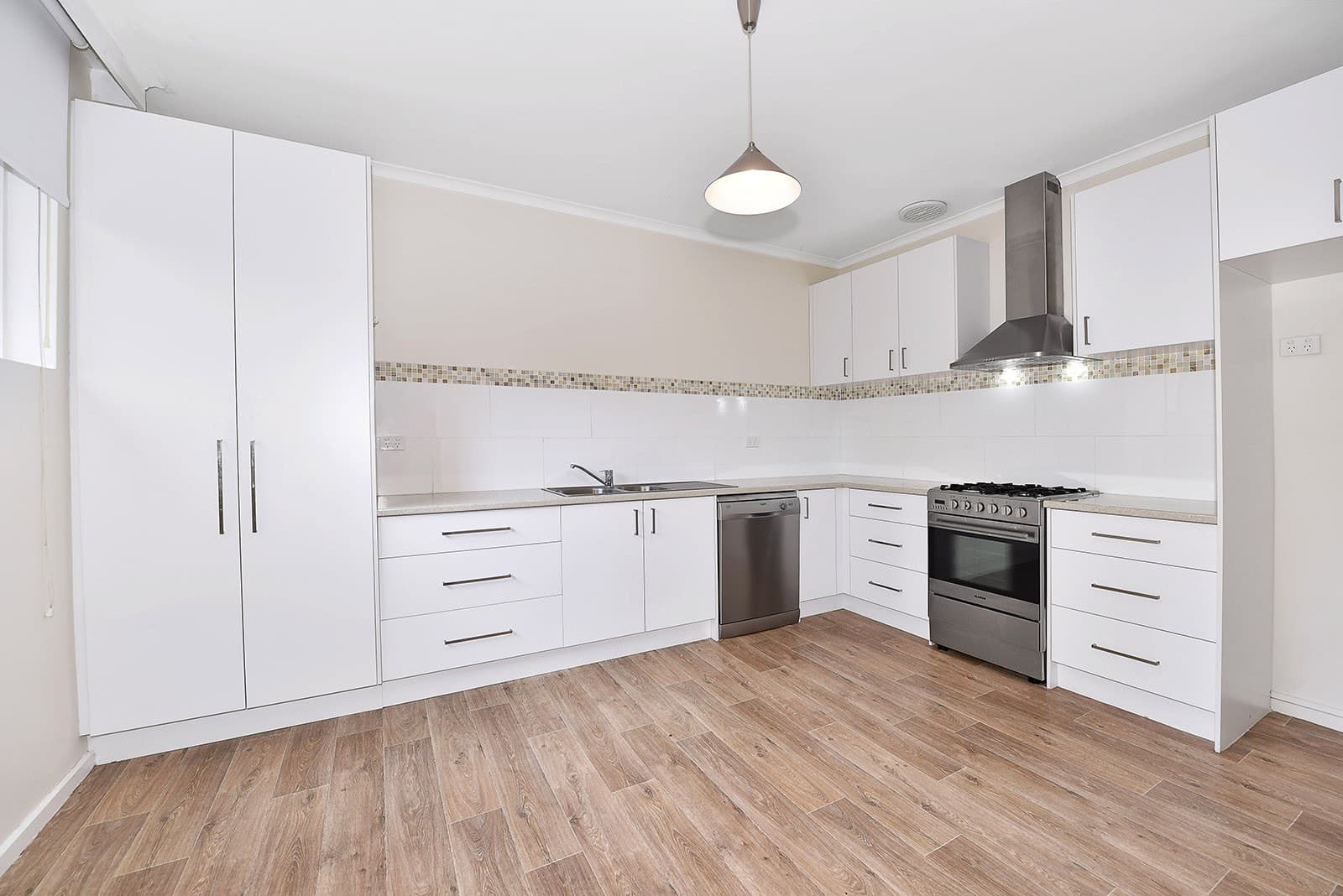 15/48-50 Evans StreetMoonee Ponds, VIC 3039  - Leased, Moonee Ponds - Thumbnail 2