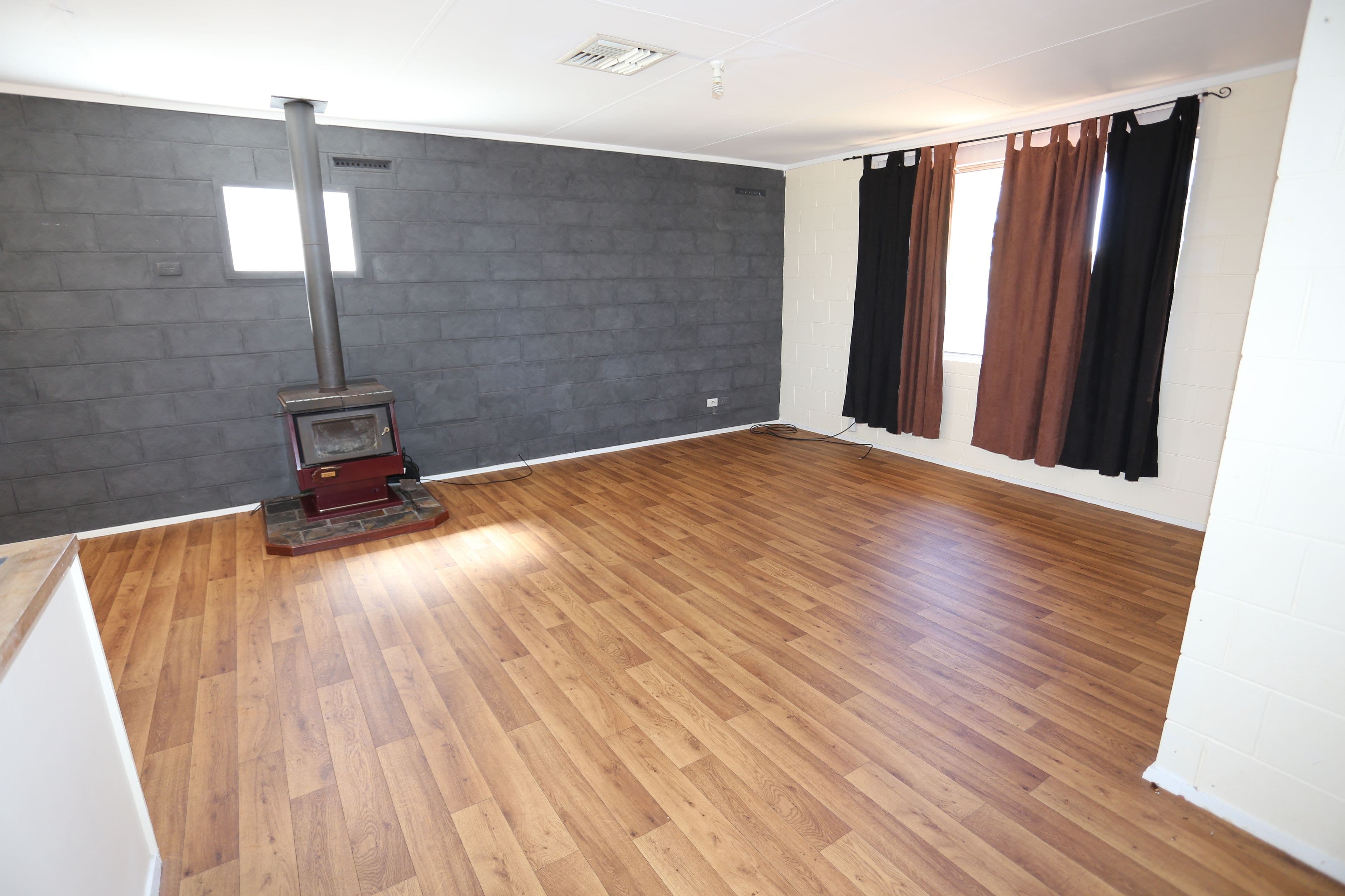 9 Sturt Pea Crescent, Kambalda West WA 6442, Kambalda West - Thumbnail 2