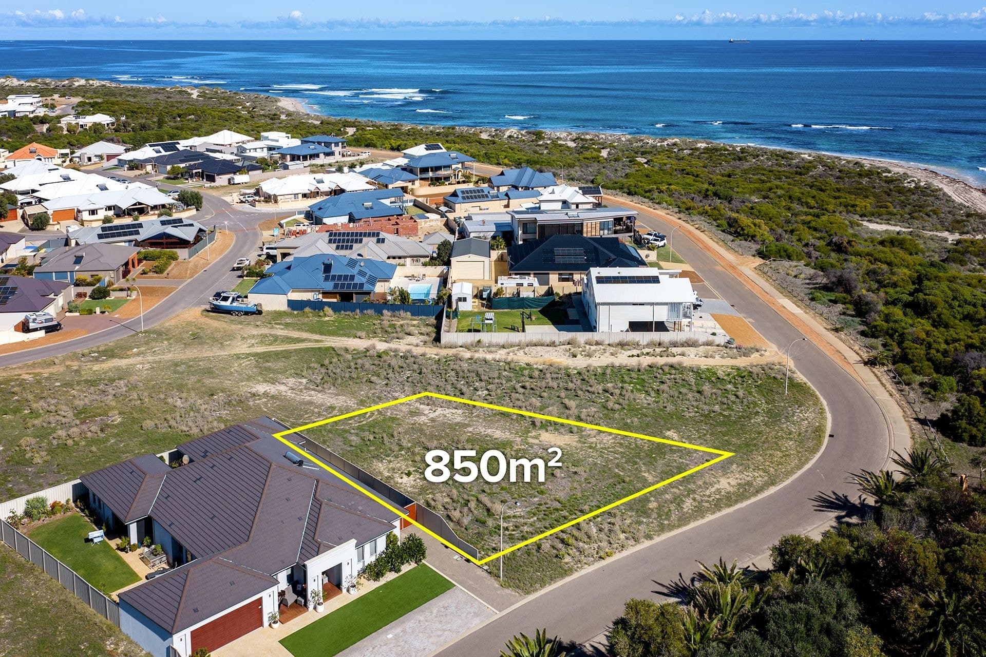 11 SURFSIDE Terrace, Glenfield WA 6532, Glenfield - Image 1