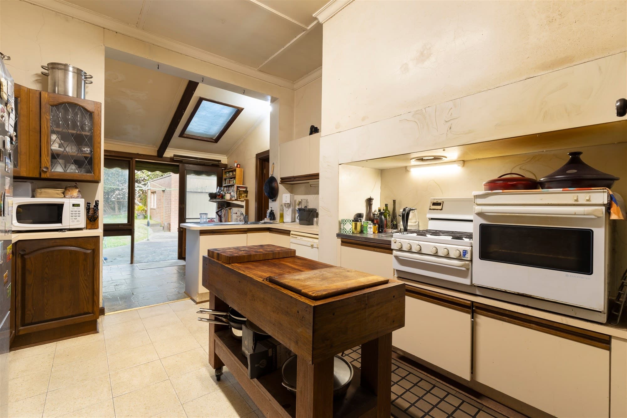 8 BURLEY GRIFFIN PLACE EAGLEMONT, VIC, Eaglemont - Thumbnail 6