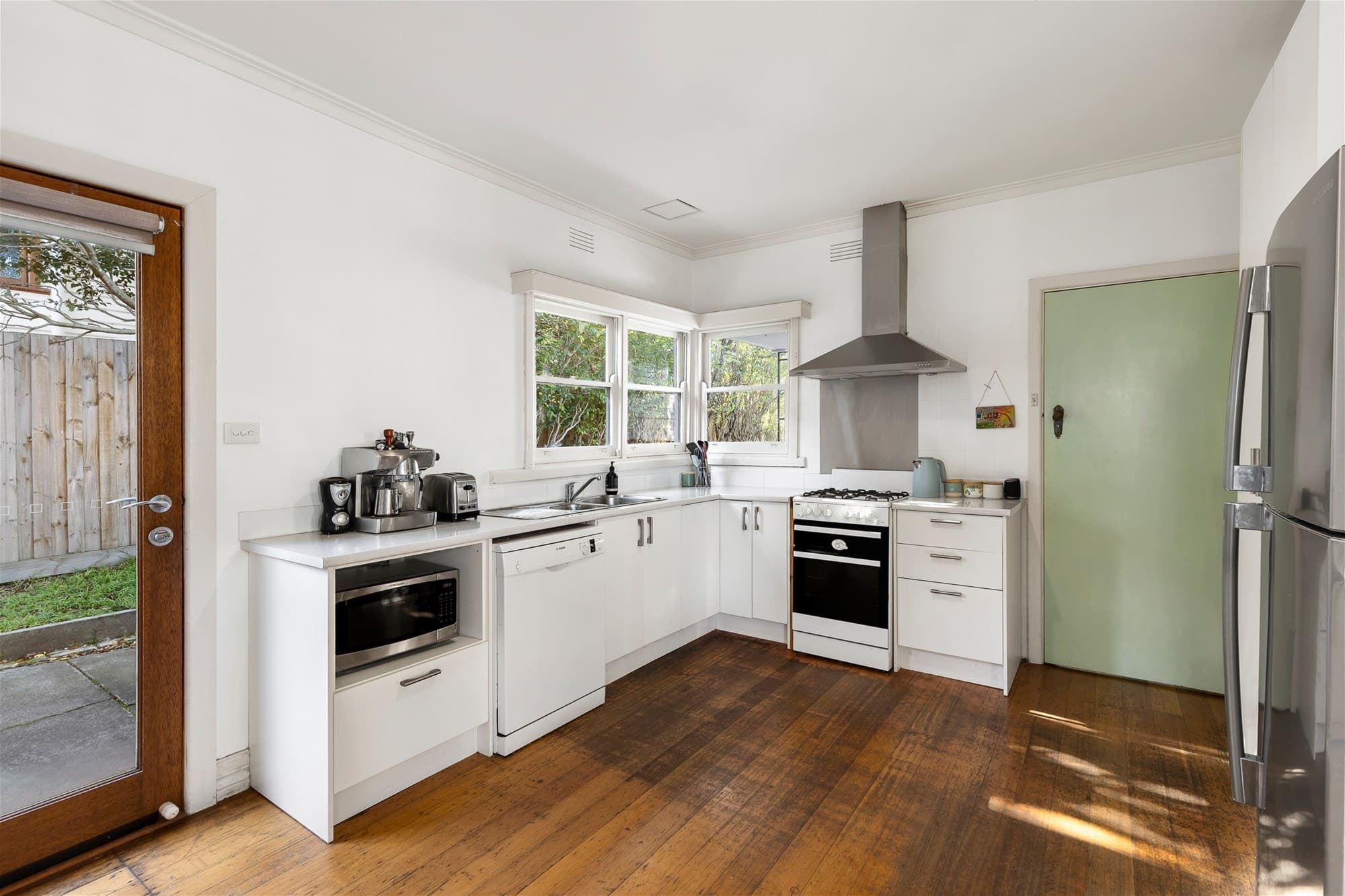15 Kathleen Street ROSANNA, VIC, Rosanna - Thumbnail 3