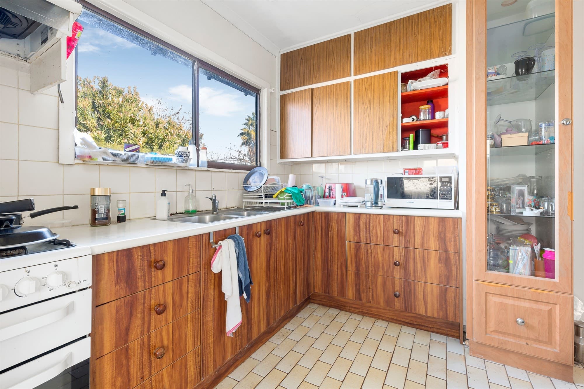 49 Andrews Avenue RESERVOIR, VIC, Reservoir - Thumbnail 3