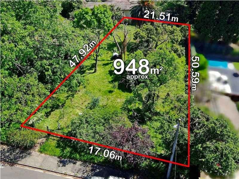 33 Carn Avenue IVANHOE, VIC, Ivanhoe - Image 1