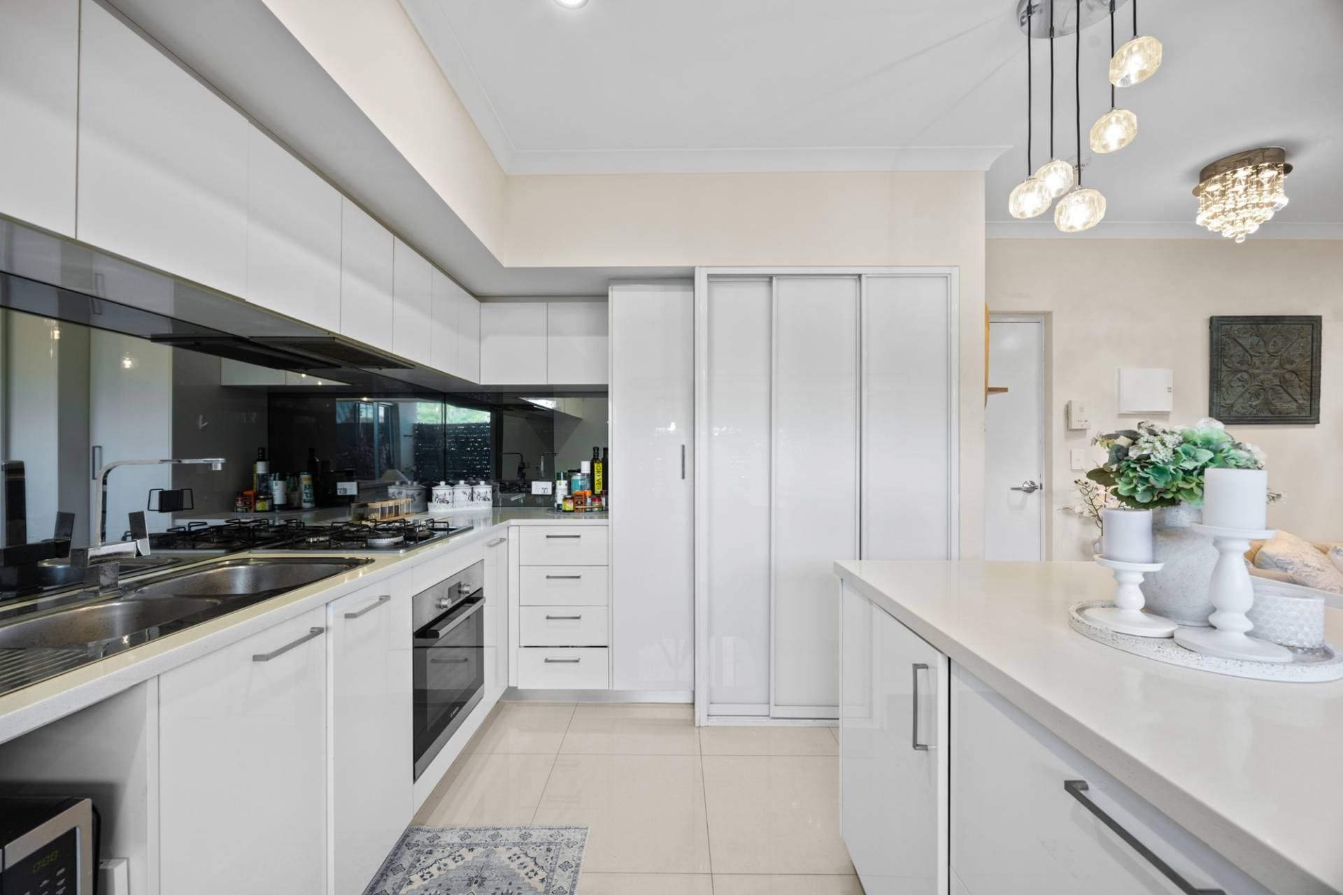 1, 26 Powis Street, Glendalough - Image 1