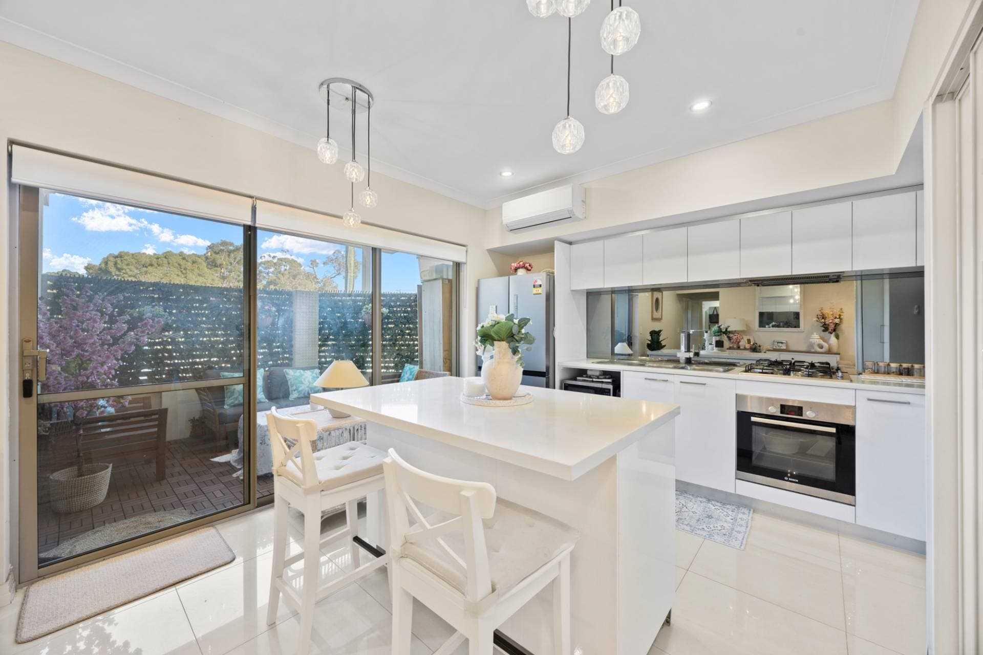 1, 26 Powis Street, Glendalough - Thumbnail 8