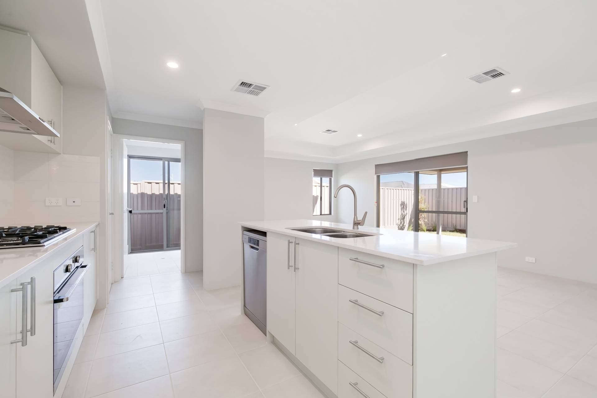 115 Weathering Crescent, Baldivis - Thumbnail 6
