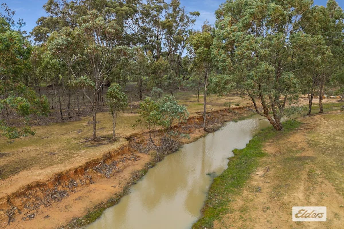 4 & 27/Derrinal-Crosbie Road, Toolleen, VIC, 3551, Toolleen - Thumbnail 6