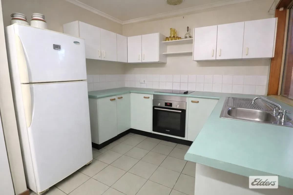 15 Schroder Street, Laidley, QLD, 4341, Laidley - Thumbnail 2