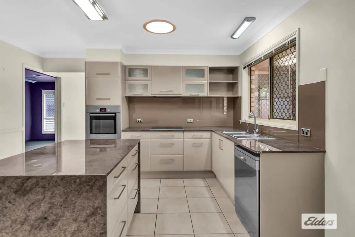 21 Ku-Ring-Gai Close, Loganholme, QLD, 4129, Loganholme - Thumbnail 5