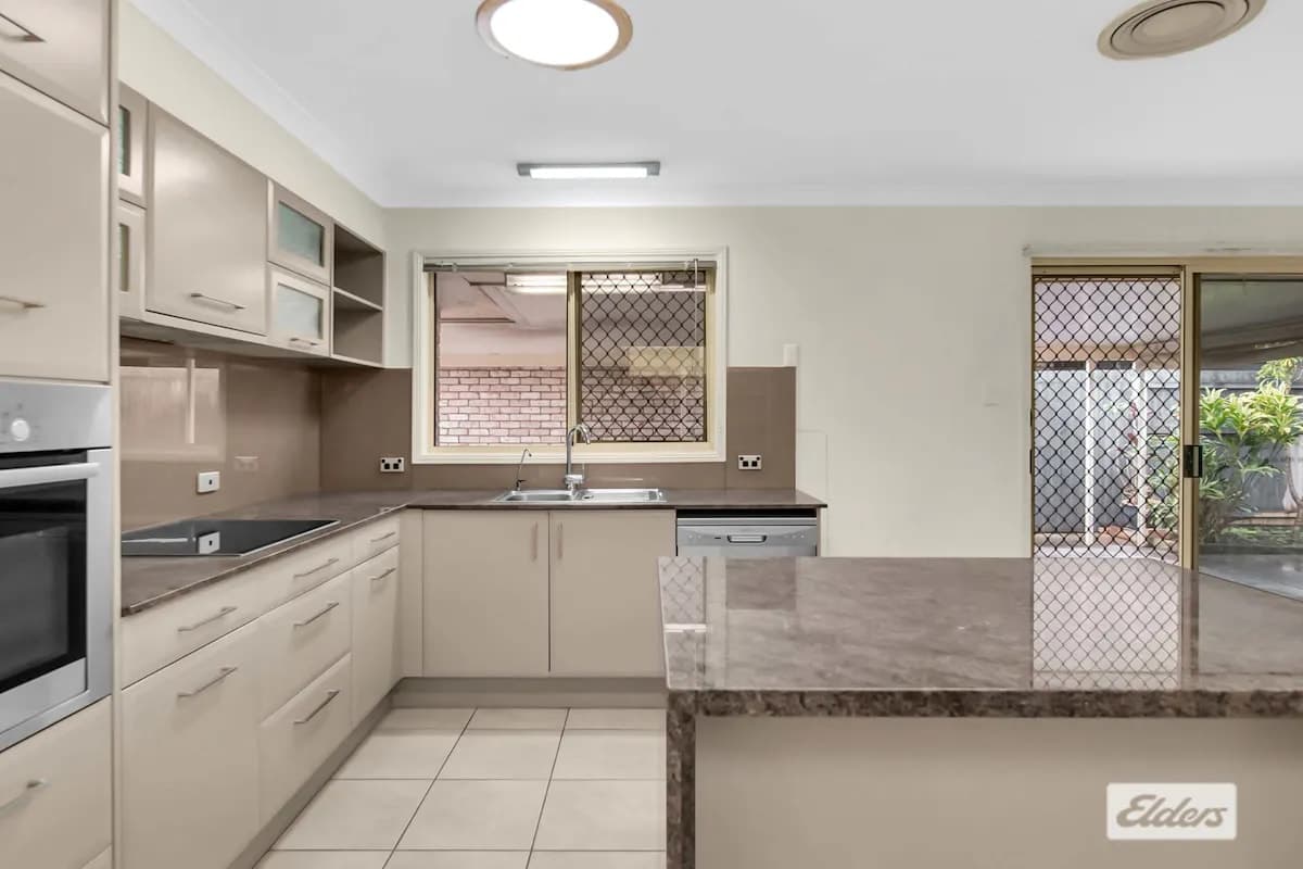 21 Ku-Ring-Gai Close, Loganholme, QLD, 4129, Loganholme - Thumbnail 6