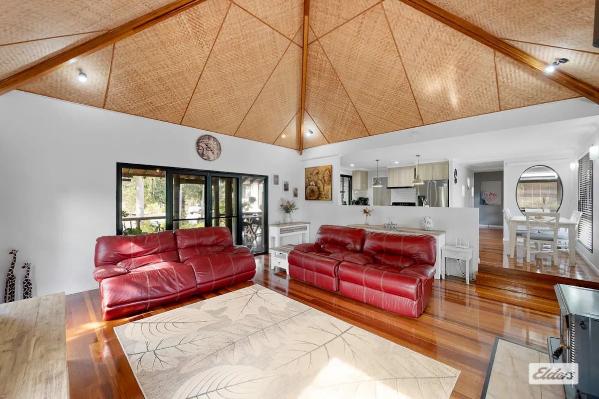 105 Blain Lane, Beecher - Thumbnail 5