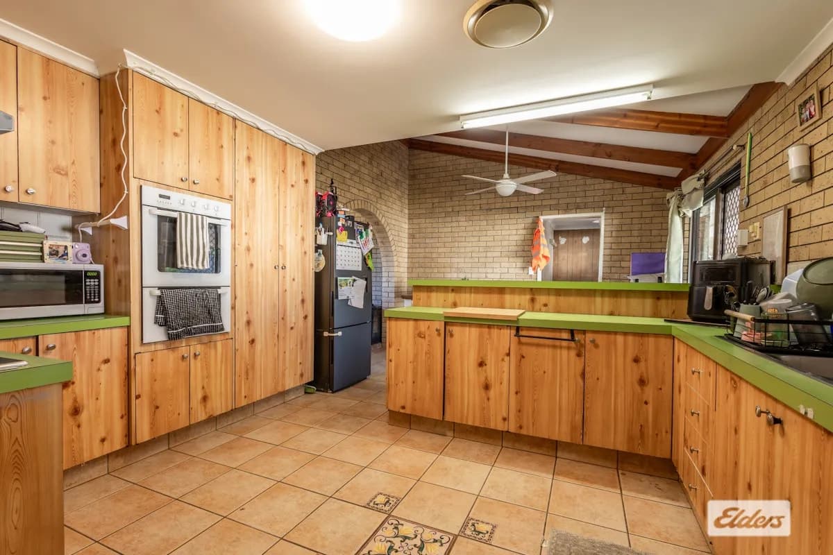 30 Crestview Avenue, Gatton, QLD, 4343, Gatton - Thumbnail 7