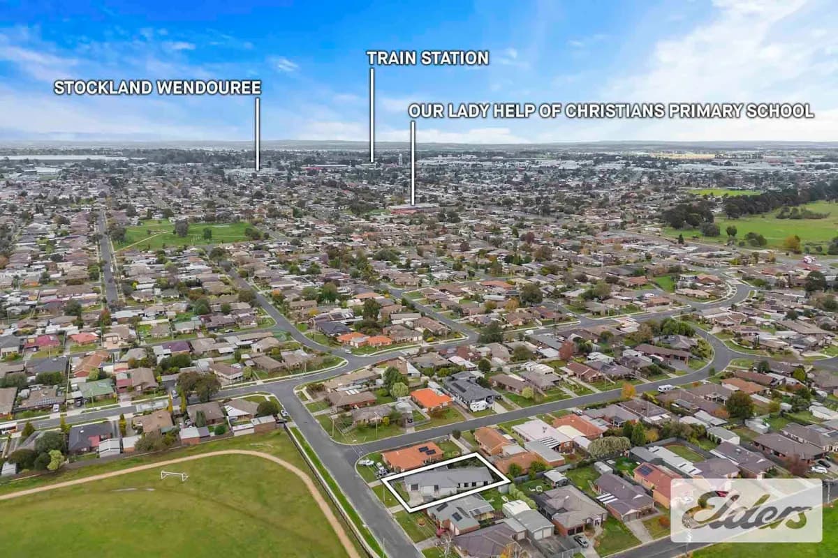 9 Ulswater Road, Wendouree, VIC, 3355, Wendouree - Thumbnail 5