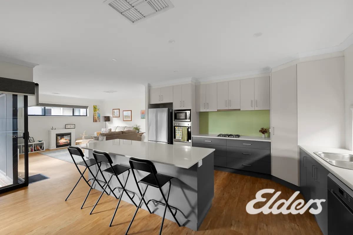 15 Charter Way, Yarrawonga, VIC, 3730, Yarrawonga - Thumbnail 3