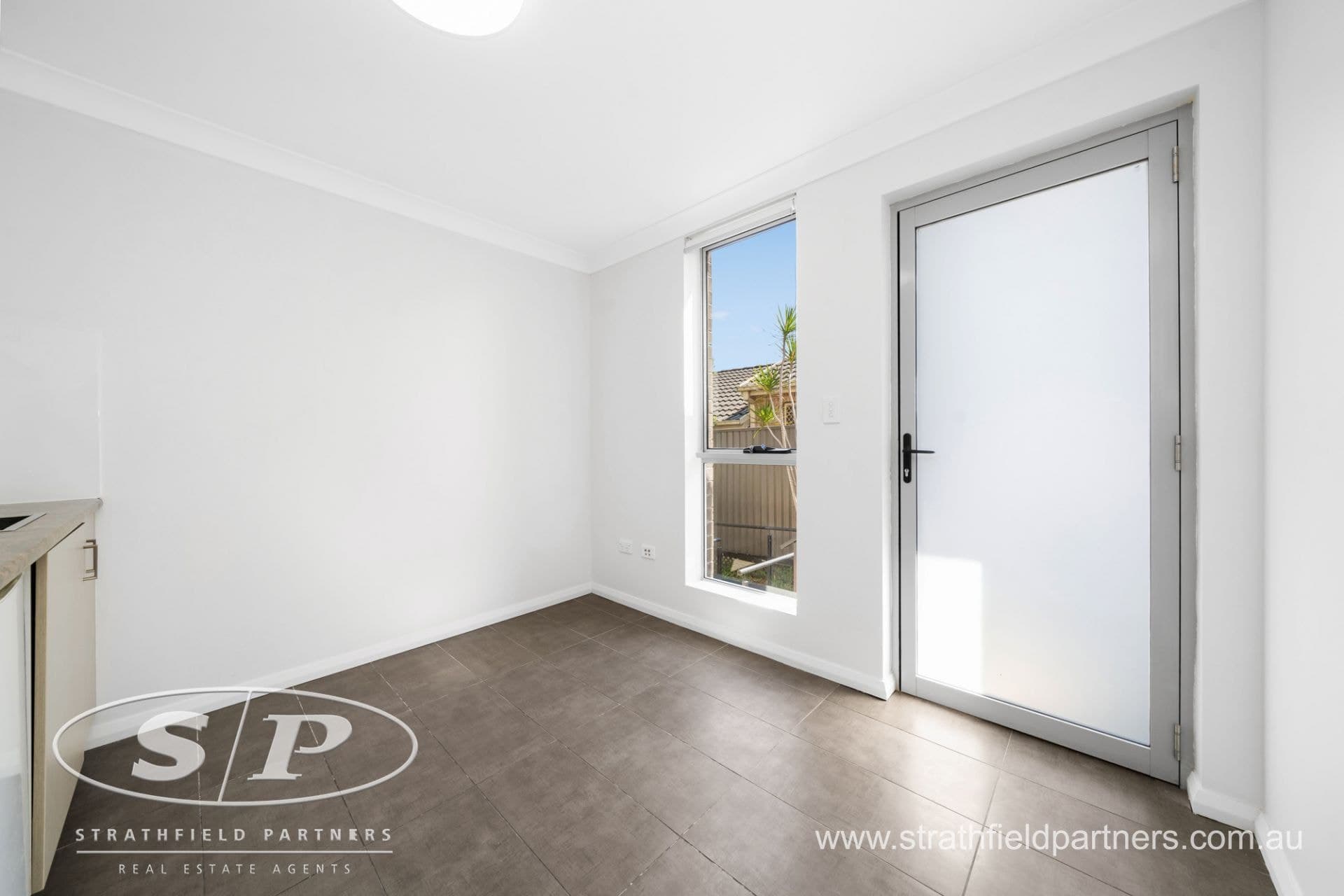 10/20a Centenary Road Merrylands NSW, Merrylands - Thumbnail 4