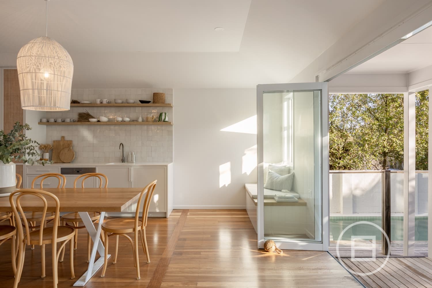 94 Lawson Street, BYRON BAY, NSW, Byron Bay - Thumbnail 3