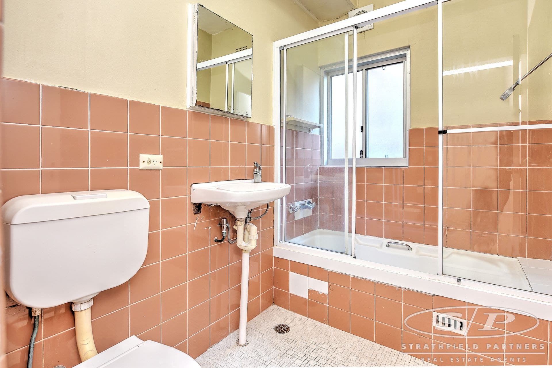 2/5-7 Pilgrim Avenue, Strathfield, Strathfield - Thumbnail 5