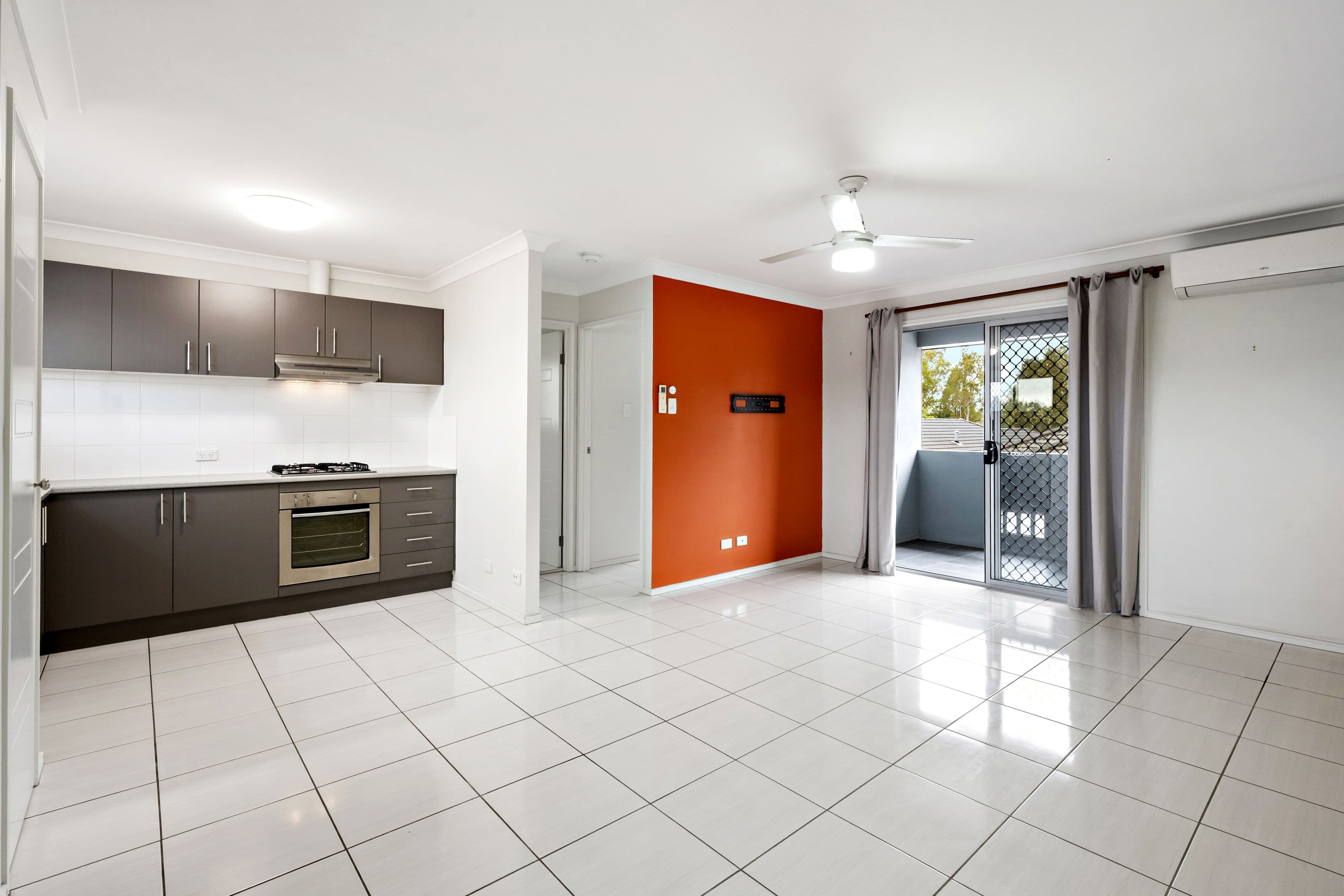 4/8 Endeavour Close, Fitzgibbon QLD 4018, Fitzgibbon - Thumbnail 2