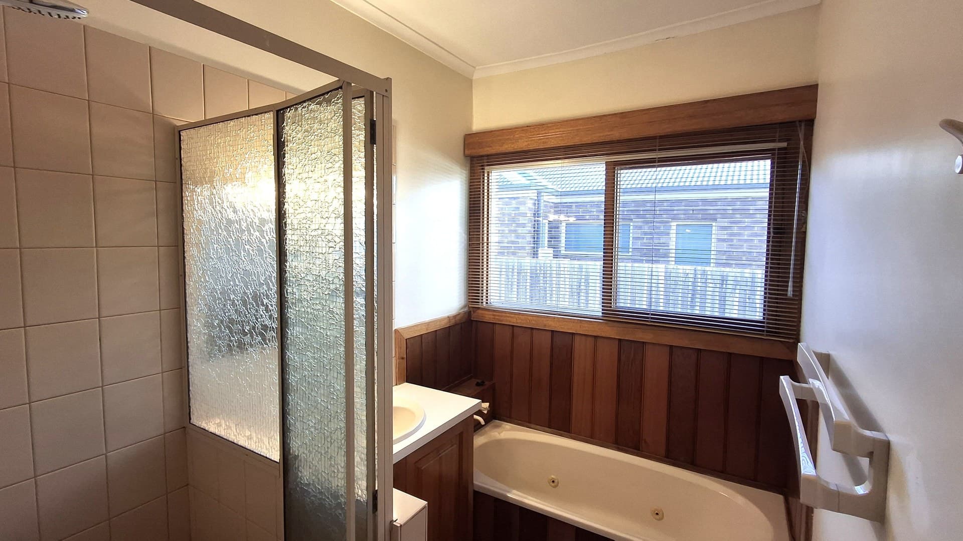 9 Calder Street, Manifold Heights, VIC 3218, Manifold Heights - Thumbnail 7