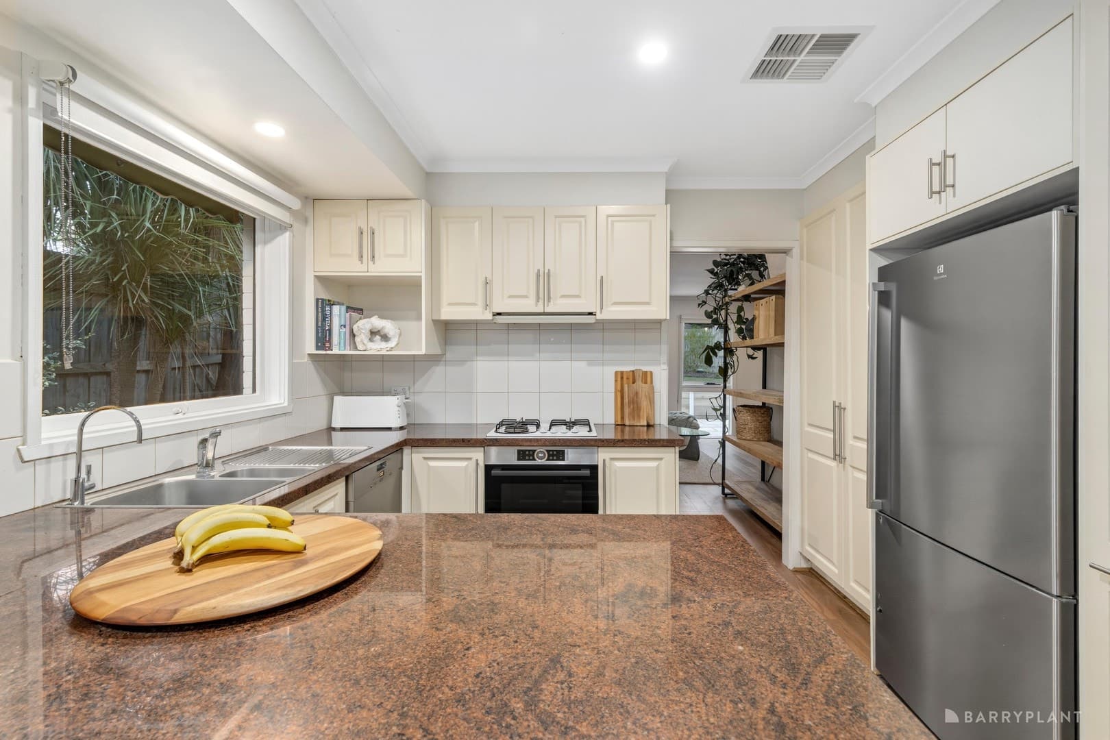 6 Cerberus Street, Donvale, VIC 3111, Donvale - Thumbnail 4