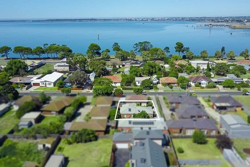 2/17 Pine Av, North Shore, VIC 3214, North Shore - Image 1