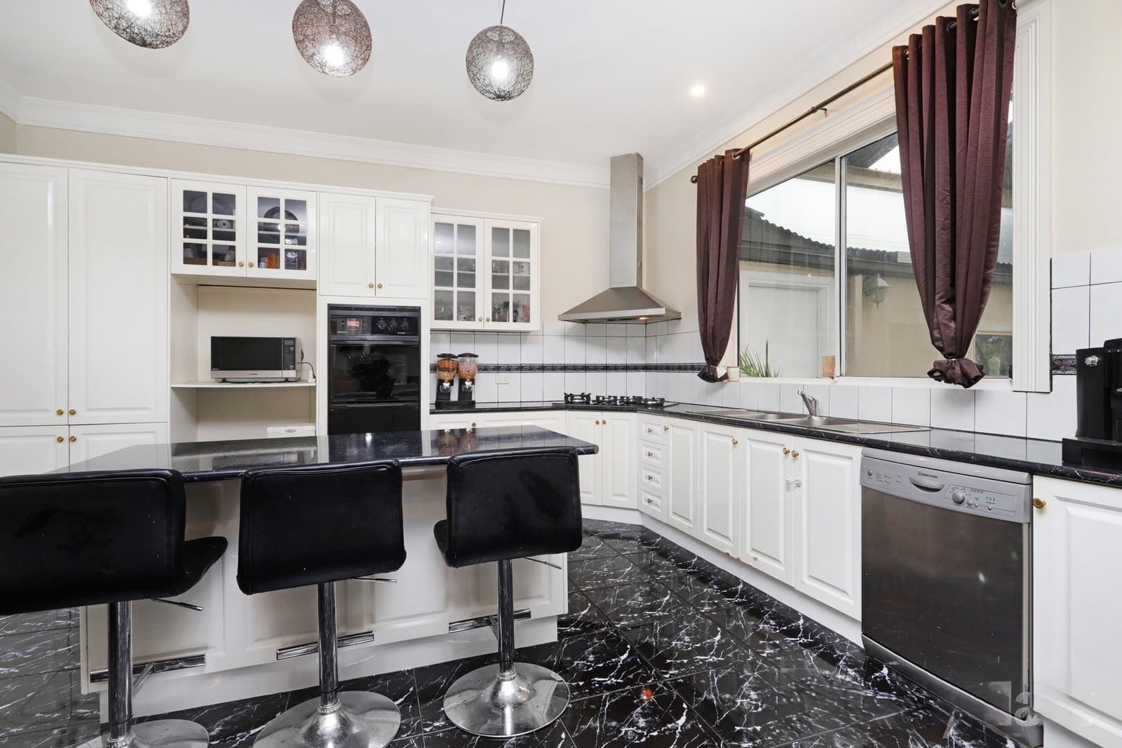 2 Dunedin Street, Maidstone, VIC 3012, Maidstone - Thumbnail 4