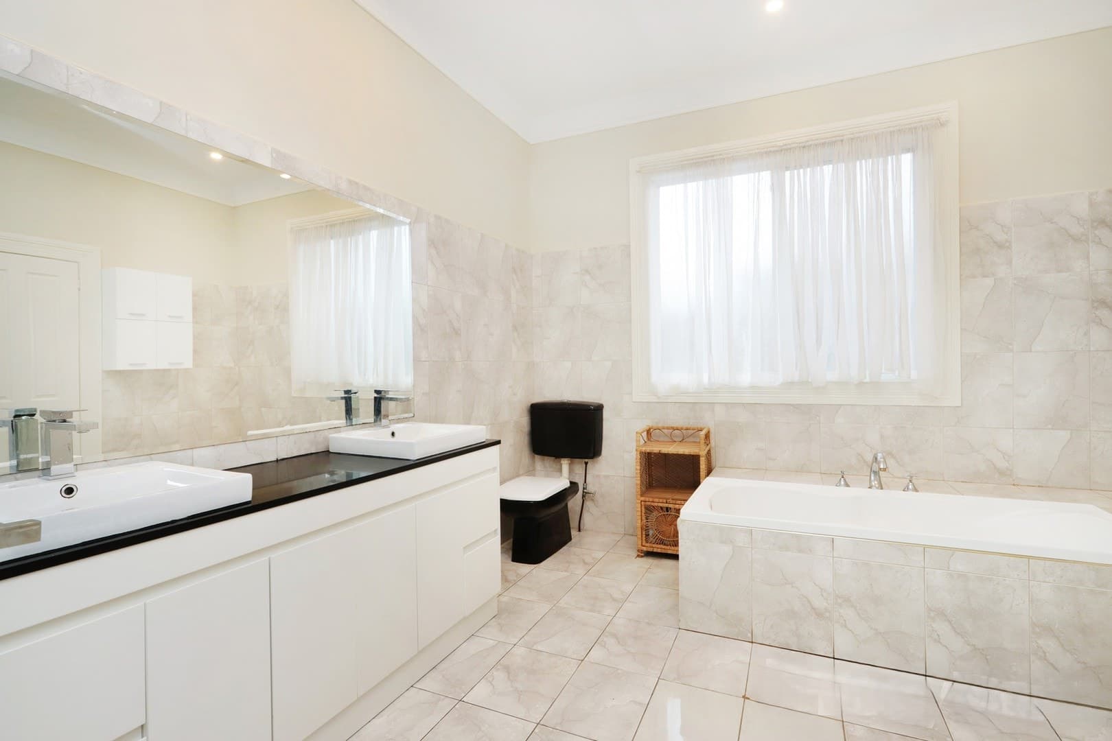 2 Dunedin Street, Maidstone, VIC 3012, Maidstone - Thumbnail 8