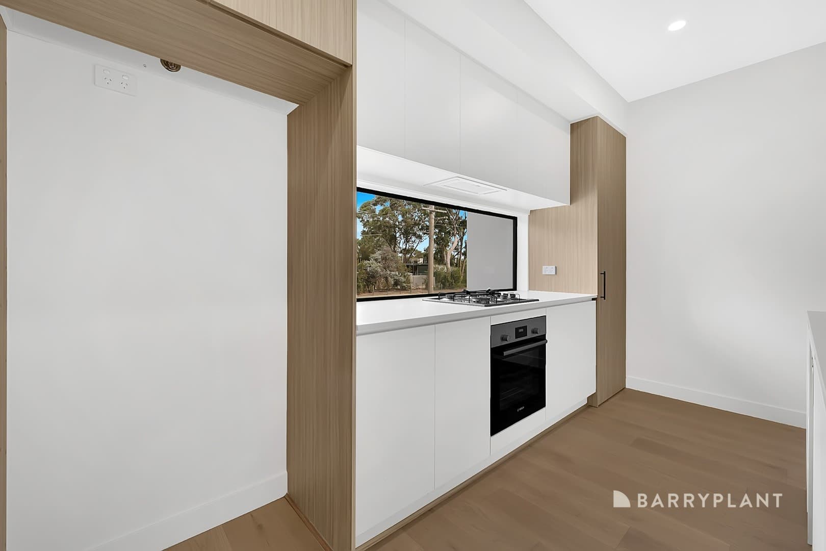 340 Mckimmies Road, Mill Park, VIC 3082, Mill Park - Thumbnail 2